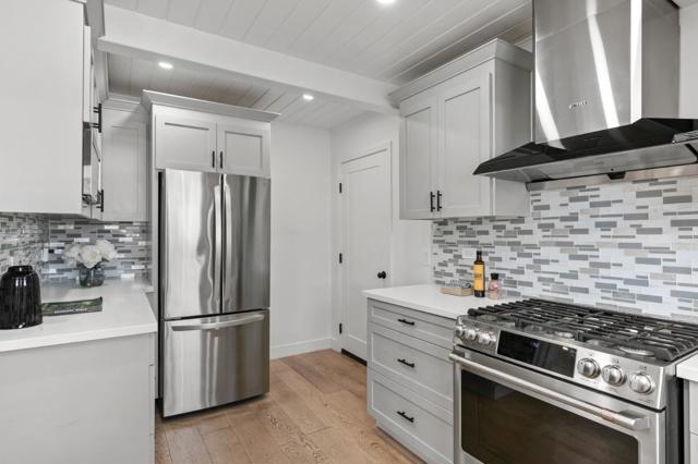 37177 Dutra Way, Fremont CA: https://media.crmls.org/mediaz/c1c07bd7-fe95-4d46-8e06-f0989450d599.jpg