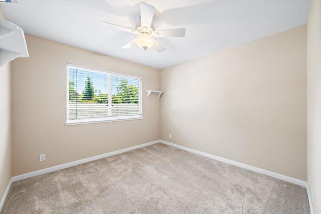 868 Madeira Dr, Pleasanton CA: https://media.crmls.org/mediaz/c1c21583-5c7e-4f52-9a6b-47cd4ac7802c.jpg