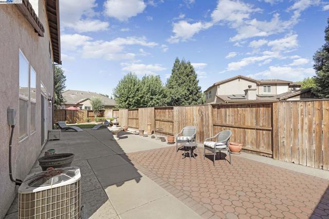 Image 42 of 53 For 5854 Riverbank Cir