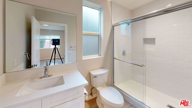 15031 15033 Hartland Street, Van Nuys CA: https://media.crmls.org/mediaz/c1c3df2f-6a6c-49d1-8911-5054ab74f556.jpg