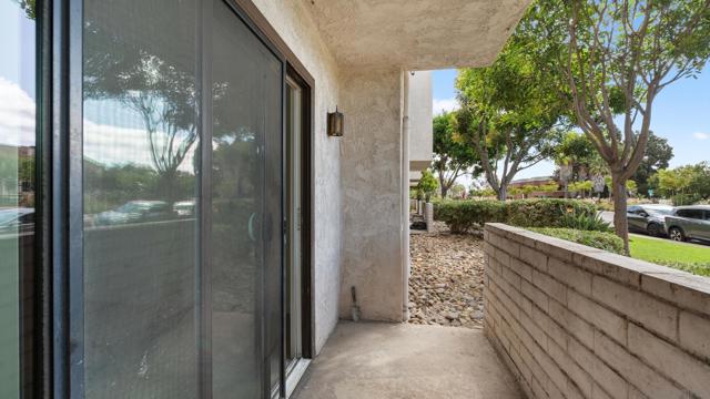 6780 Friars, San Diego CA: https://media.crmls.org/mediaz/c1c469a1-18ff-4995-ba49-6f20721c6169.jpg