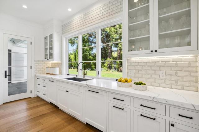 55 Irving Avenue, Atherton CA: https://media.crmls.org/mediaz/c1c529d2-70f8-46b8-9406-edfec4d454f3.jpg