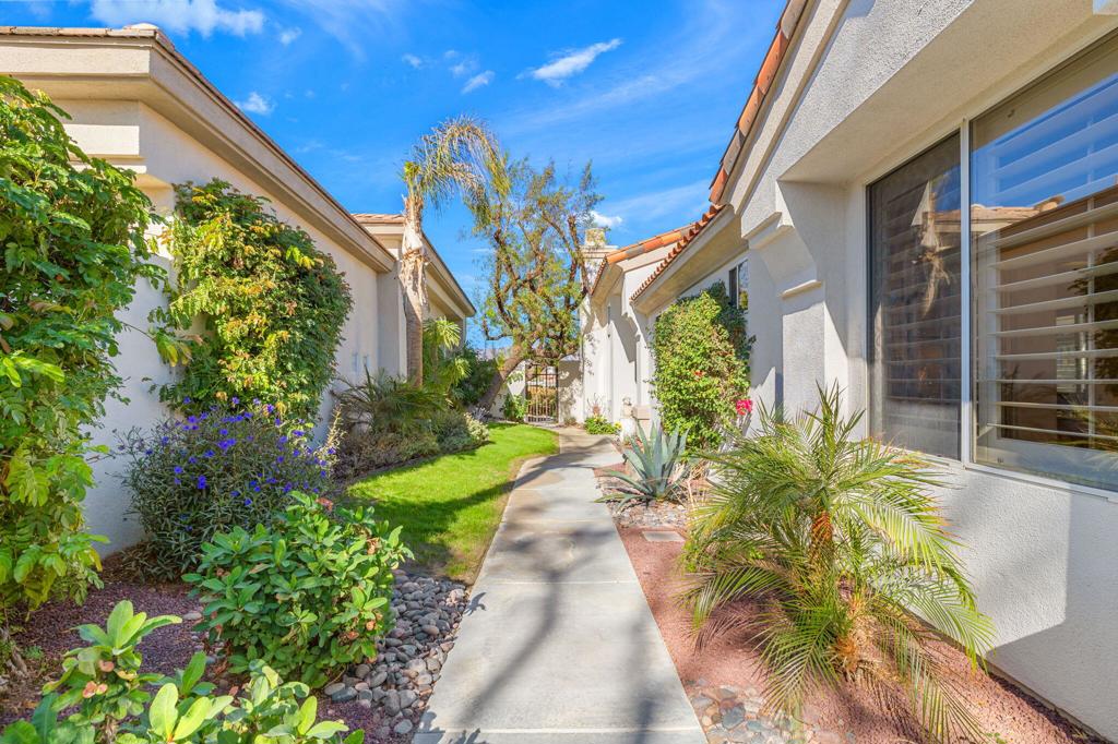 MLS #219138251DA image #4