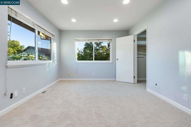 1084 Southdown Court, Walnut Creek CA: https://media.crmls.org/mediaz/c1c618e9-637a-49b8-8698-8c4d992dc1ed.jpg