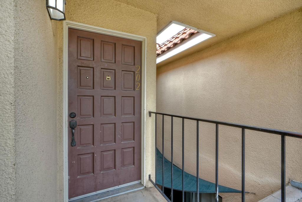 2251 Altisma Way - photo 6