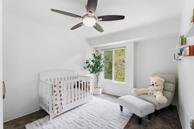 Detail Gallery Image 15 of 21 For 1089 Woodlake Drive, Cardiff By The Sea,  CA 92007 - 3 Beds | 3 Baths