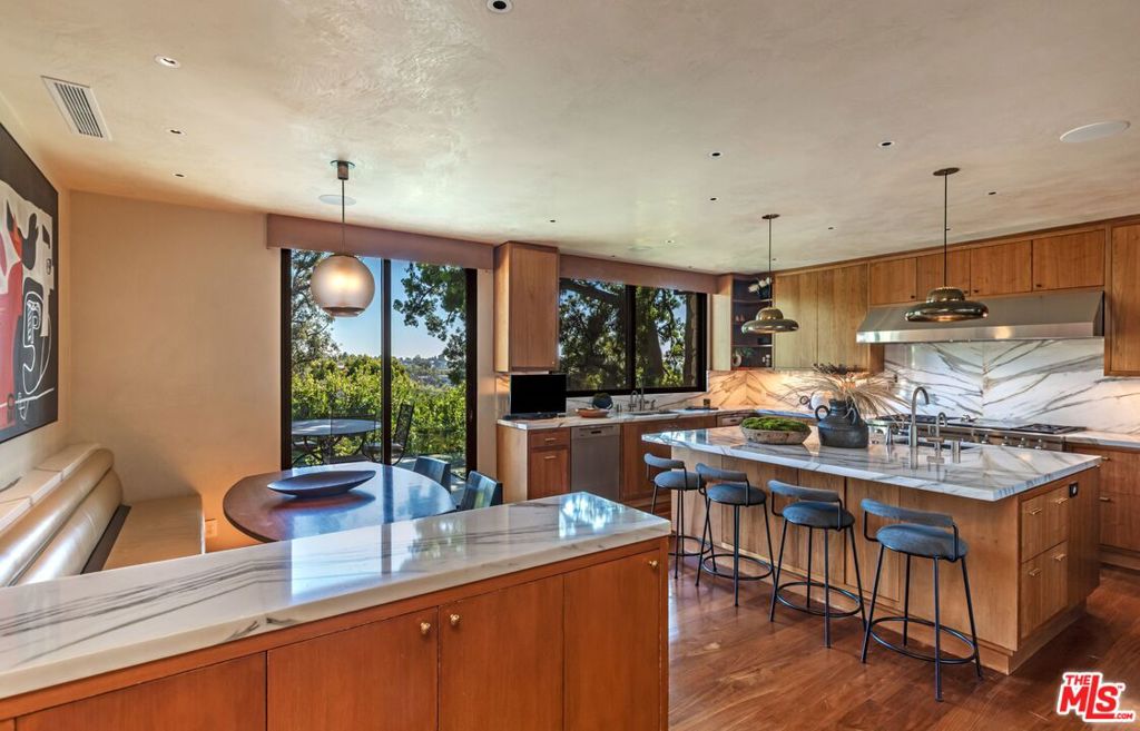 MLS #26866363 image #10
