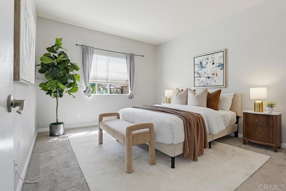 2050 Camino De La Reina - photo 9