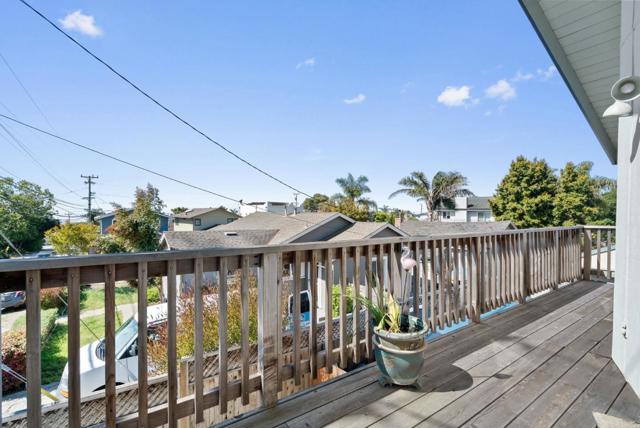 181 Mar Vista Drive, Aptos CA: https://media.crmls.org/mediaz/c1ca191e-5a2b-49f6-a93f-574351209f81.jpg