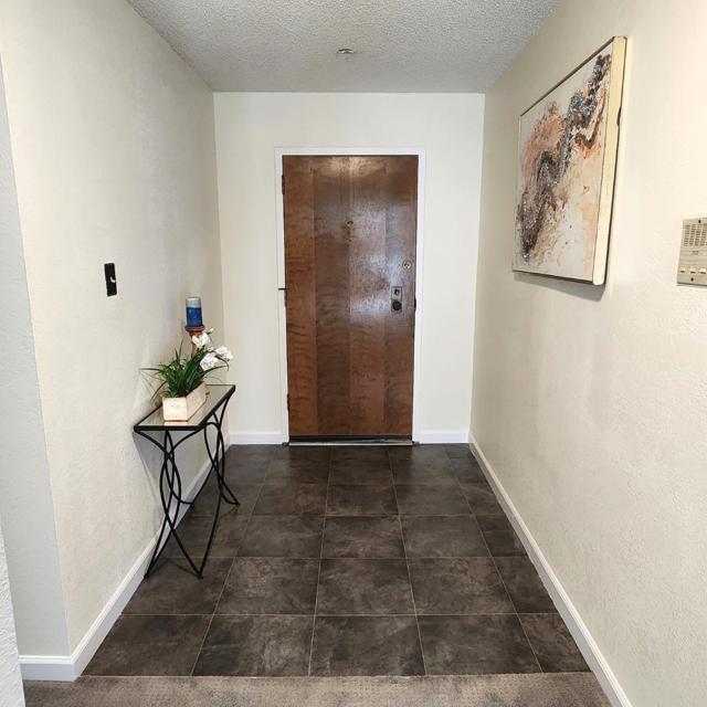 1500 Broadway, Burlingame CA: https://media.crmls.org/mediaz/c1cad7ba-b2e7-43a9-9e90-87a480cfd57e.jpg