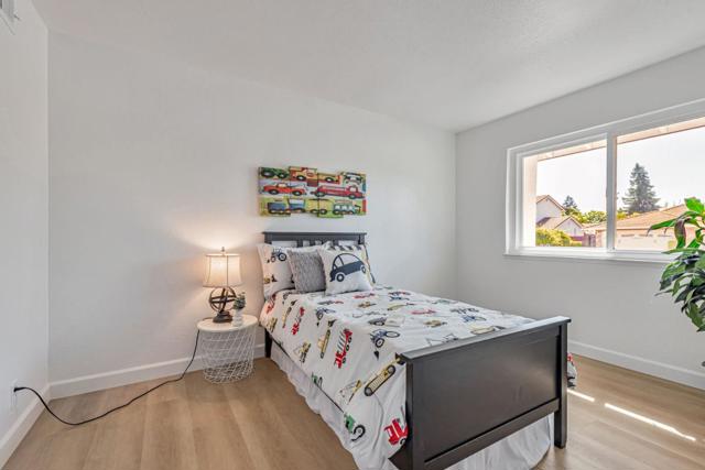 4858 Rue Toulon Court, San Jose CA: https://media.crmls.org/mediaz/c1cb568f-cbe0-4e2c-8be2-0819d0891cea.jpg
