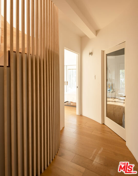 21960 Cereza Way, Topanga CA: https://media.crmls.org/mediaz/c1cc5bf3-682a-4fe4-adfc-fea2ee077c3b.jpg