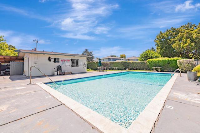 5512 Spinnaker Drive, San Jose CA: https://media.crmls.org/mediaz/c1cc81bd-a712-4ac0-b10e-2d34d017bf02.jpg