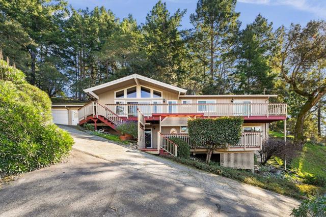 175 Rabbits Run Road, Santa Cruz CA: https://media.crmls.org/mediaz/c1ccf648-226a-4f4c-b01e-4d4ec738a7ba.jpg