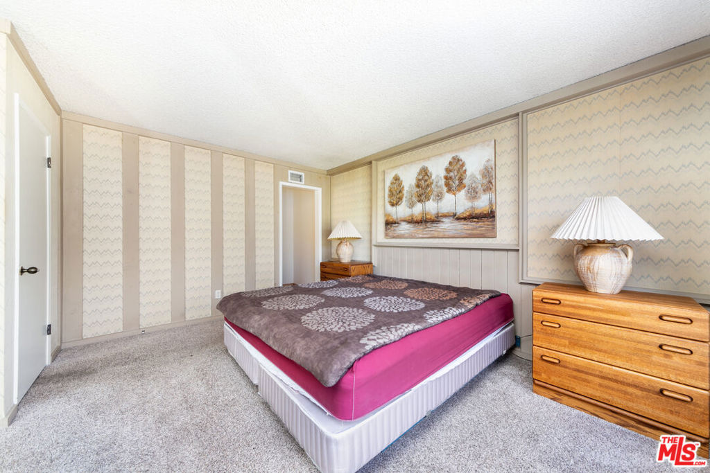 MLS #25610801 image #16