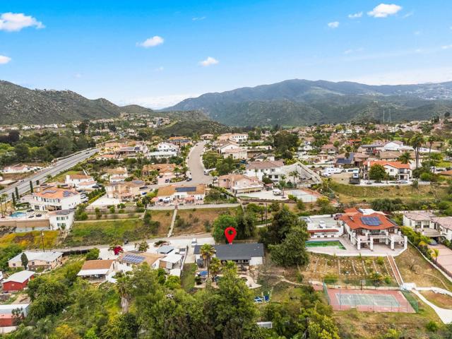 1780 Jaime Lynn Ln., El Cajon CA: https://media.crmls.org/mediaz/c1cee0b8-aad8-4e67-9826-de6628e56206.jpg