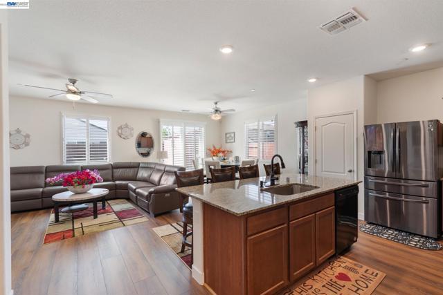 Image 2 of 37 For 4435 Mccormack Rd