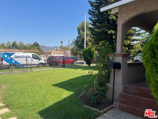 Image 2 for 542 N Hagar St, San Fernando, CA 91340