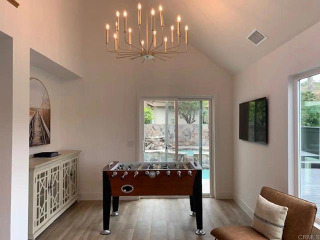 Detail Gallery Image 5 of 19 For 1642 via La Plaza, San Marcos,  CA 92078 - 4 Beds | 3 Baths