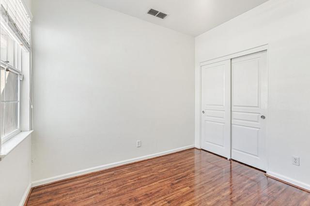 233 S Yucatan Place, Mountain House CA: https://media.crmls.org/mediaz/c1cfcedd-ca2e-463b-957c-810ad0993717.jpg