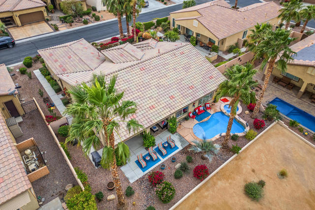 81390 Corte Trigo, Indio CA: https://media.crmls.org/mediaz/c1d04dcf-f76b-48dc-ace9-57f658696680.jpg