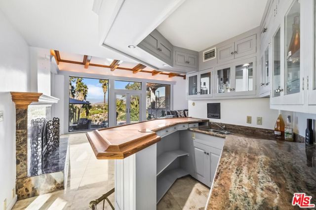 Image 23 of 55 For 2357 Knob Hill Drive