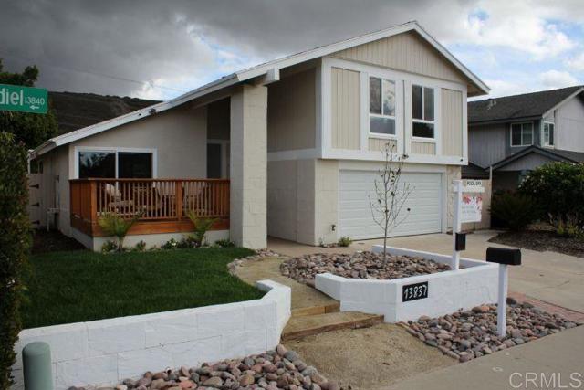 13837 Paseo Cardiel, San Diego CA: https://media.crmls.org/mediaz/c1d0cab8-936e-4e2b-b4ba-32de972311e6.jpg