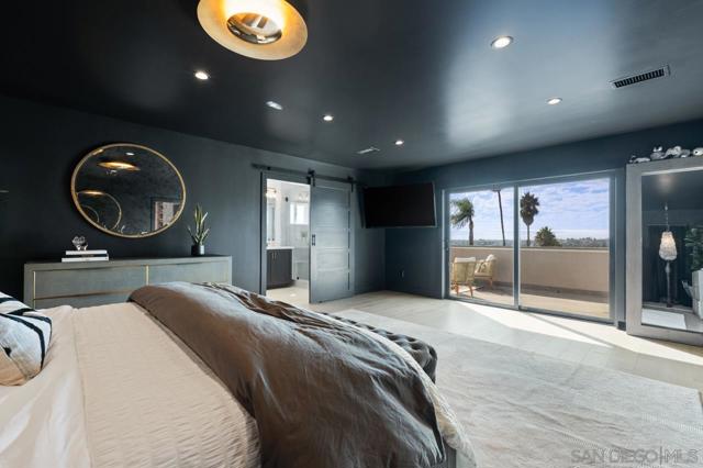 3360 Mount Laurence, San Diego CA: https://media.crmls.org/mediaz/c1d15415-d97f-4aff-ba2f-8506da1b82e6.jpg