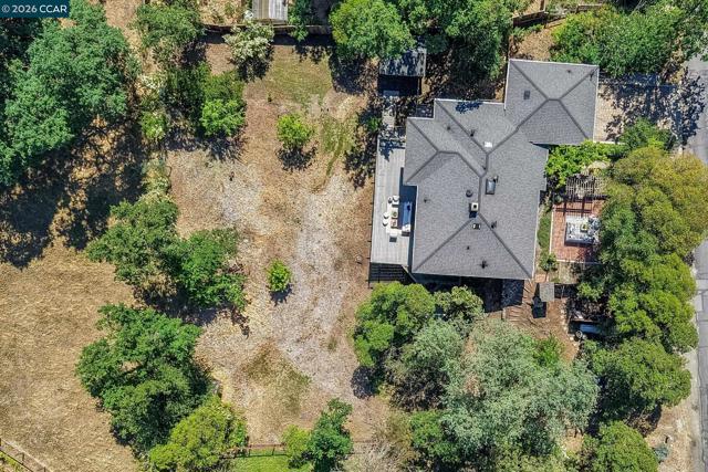 Image 22 of 31 For 2050 Blackwood Dr