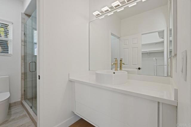 Detail Gallery Image 46 of 75 For 2327 Falkirk Row, La Jolla,  CA 92037 - 3 Beds | 3/1 Baths