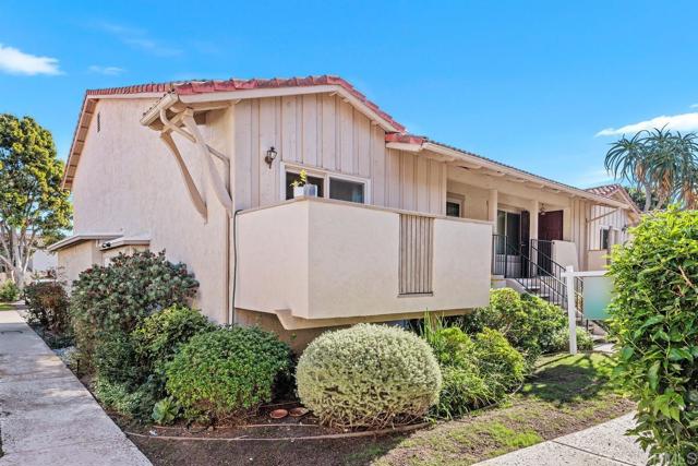 Image 1 of 26 For 2352 Altisma Way 15