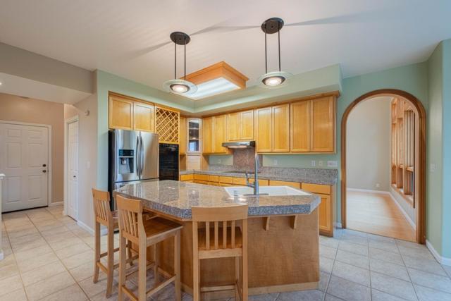 20160 Rock Springs Lane,  CA: https://media.crmls.org/mediaz/c1d6e159-d7a8-4706-8f3a-871afc0b1df9.jpg