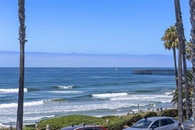 212 S Pacific Street, Oceanside CA: https://media.crmls.org/mediaz/c1d7cb78-db6d-4cf2-86f1-193a717cde81.jpg