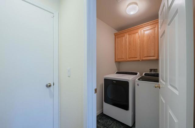 1818 Lancashire Drive, Salinas CA: https://media.crmls.org/mediaz/c1d8062c-f7f7-42e7-944a-19f3724f3147.jpg