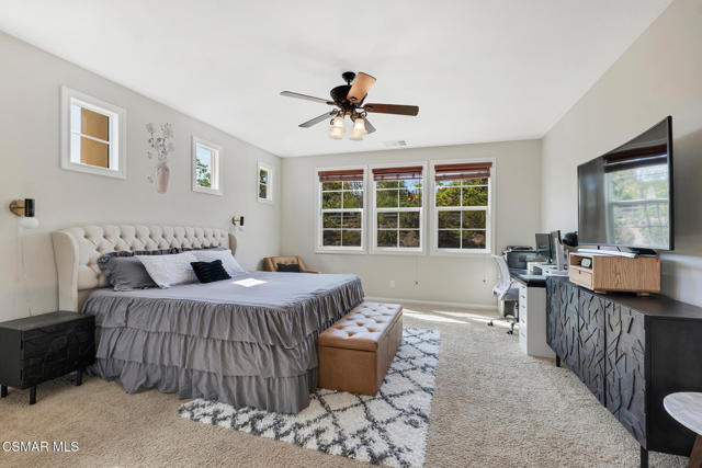 1877 Seasons Street, Simi Valley CA: https://media.crmls.org/mediaz/c1d9f589-3ed6-42b0-9366-f2e9f1c31bc0.jpg