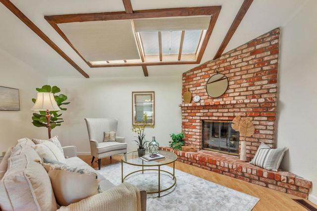 199 Leisure Drive, Morgan Hill CA: https://media.crmls.org/mediaz/c1da2184-e6e3-44ee-b865-ea1976cb14b6.jpg