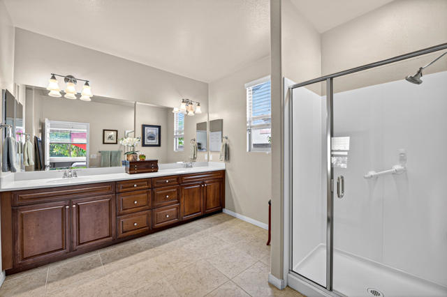 39492 Camino Piscina, Indio CA: https://media.crmls.org/mediaz/c1dcd820-9d29-45f2-9a4e-56cadaee7733.jpg