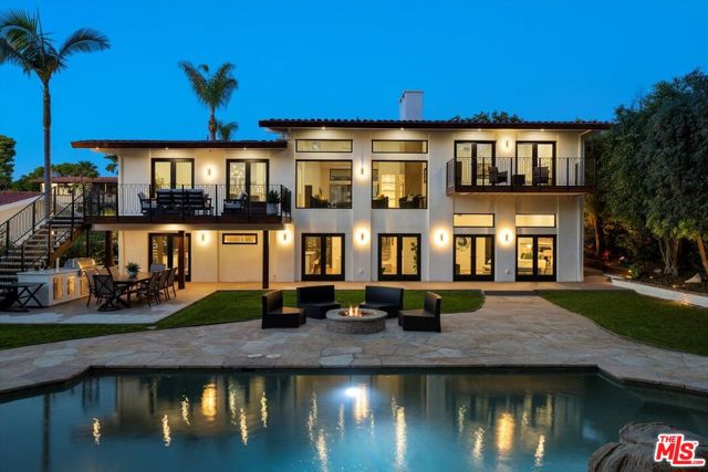 1325 Via Gabriel, Palos Verdes Estates, California 90274, 6 Bedrooms Bedrooms, ,8 BathroomsBathrooms,Residential,For Sale,Via Gabriel,25599111