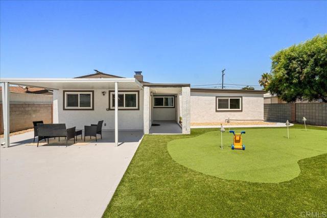 Detail Gallery Image 28 of 35 For 9163 Fermi Ave, San Diego,  CA 92123 - 5 Beds | 3 Baths