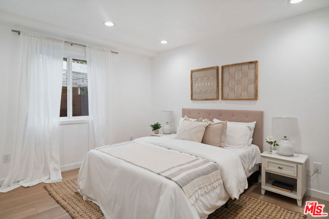3326 La Clede Avenue, Los Angeles CA: https://media.crmls.org/mediaz/c1e10d07-ffb4-4323-97f1-5e4df5bfdf9b.jpg