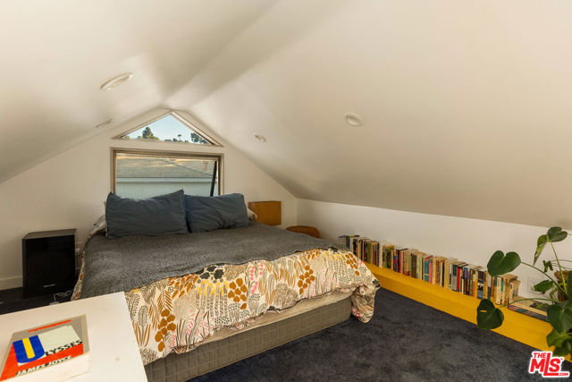 3435 Verdugo Vista Terrace, Los Angeles CA: https://media.crmls.org/mediaz/c1e12454-d51e-4031-b499-bd5004d3905d.jpg
