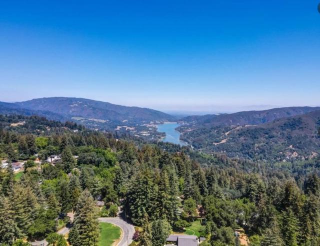16420 Soda Springs Road, Los Gatos CA: https://media.crmls.org/mediaz/c1e1817a-c0eb-4394-ab5d-dca31fb22919.jpg