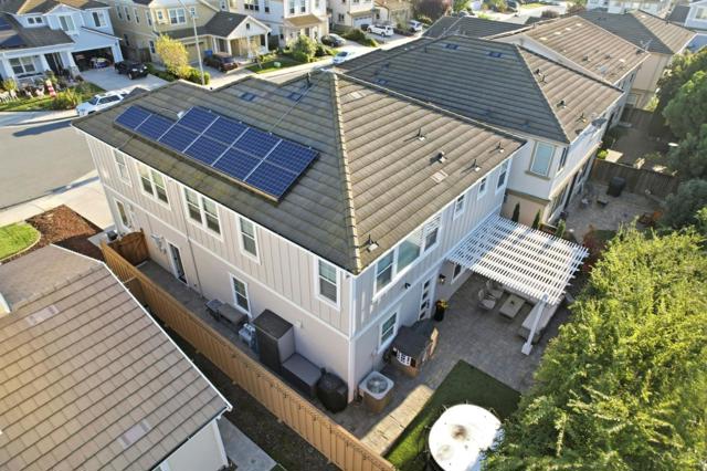 17725 Calle Mazatan, Morgan Hill CA: https://media.crmls.org/mediaz/c1e20a48-cebb-4a82-9029-ac9d93d8c360.jpg