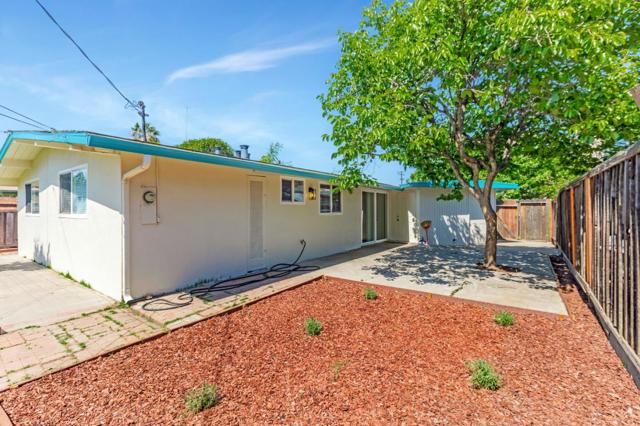1369 Bal Harbor Way, San Jose CA: https://media.crmls.org/mediaz/c1e21c3c-8349-4fa7-baf3-6c8eb7c72646.jpg
