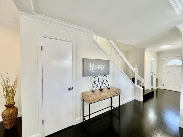 801 Ram Lane, Foster City CA: https://media.crmls.org/mediaz/c1e2ce74-3267-42f4-83ac-b3d4d23c203e.jpg