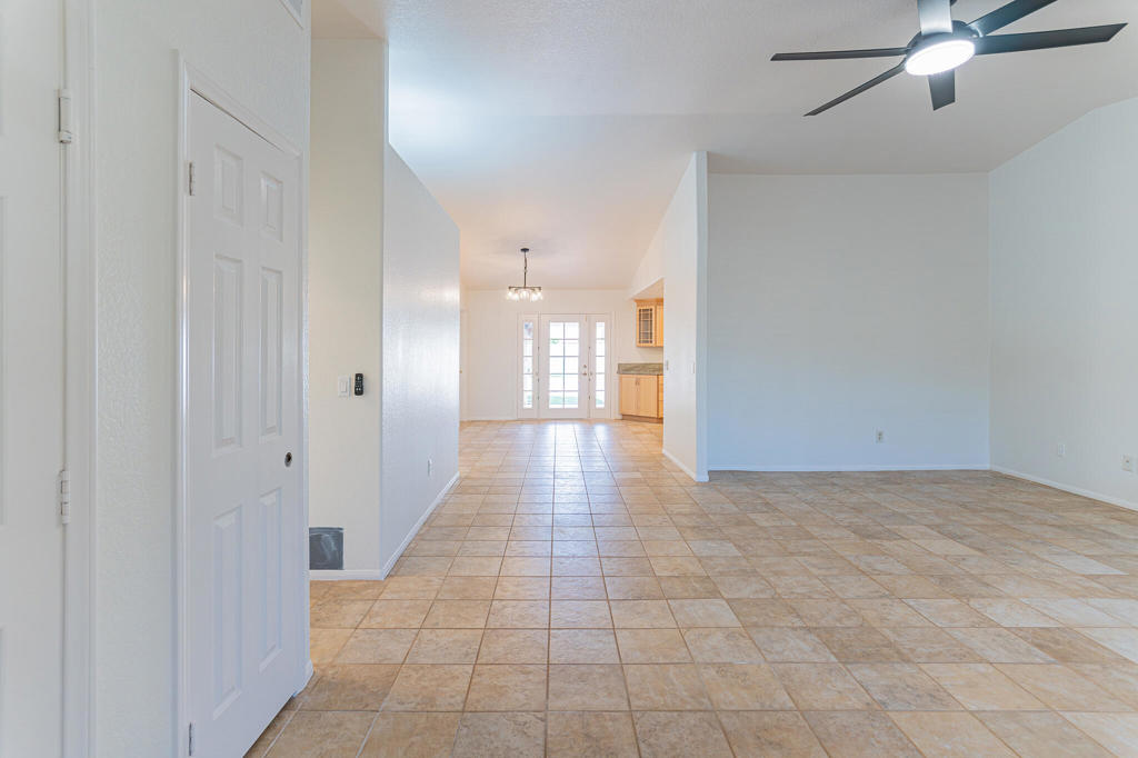 MLS #219139203DA image #7