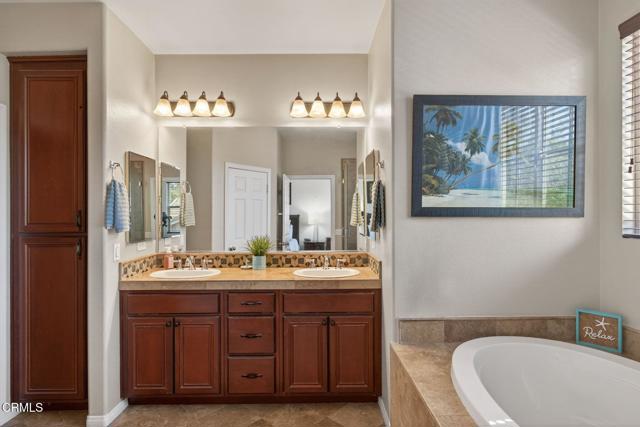 Detail Gallery Image 17 of 37 For 615 Boston Ave, Ventura,  CA 93004 - 4 Beds | 4 Baths