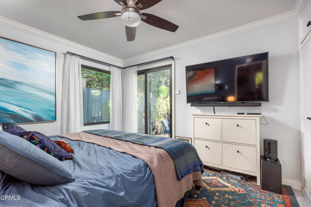 354 Glenullen Drive, Pasadena CA: https://media.crmls.org/mediaz/c1e7077b-9f76-4e61-b494-d8be732fbf84.jpg
