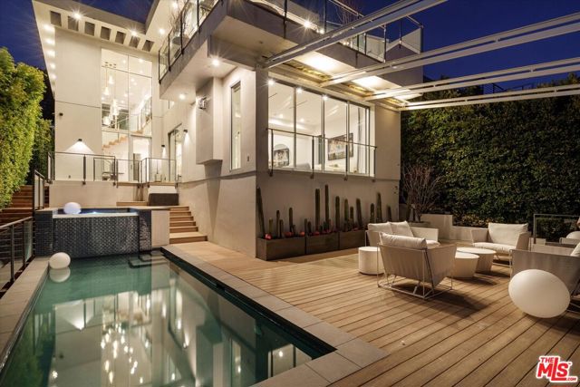3042 Landa Street, Los Angeles CA: https://media.crmls.org/mediaz/c1e7569c-4eeb-43d3-80e6-9627f1b2f0eb.jpg