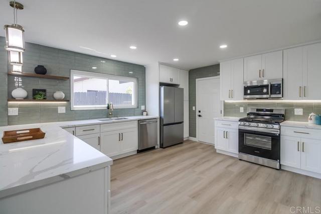 Detail Gallery Image 10 of 49 For 2891 Morningside St, San Diego,  CA 92139 - 3 Beds | 2 Baths